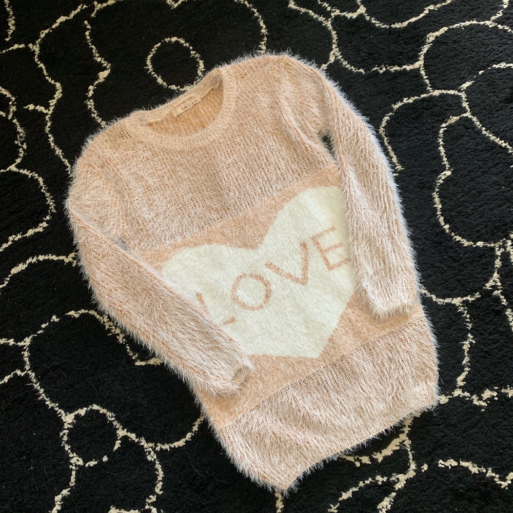 Never worn fuzzy oversized sweater